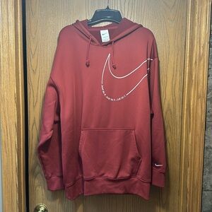 Nike Womens Red Therma-FIT Fleece Graphic Training Hoodie Pullover